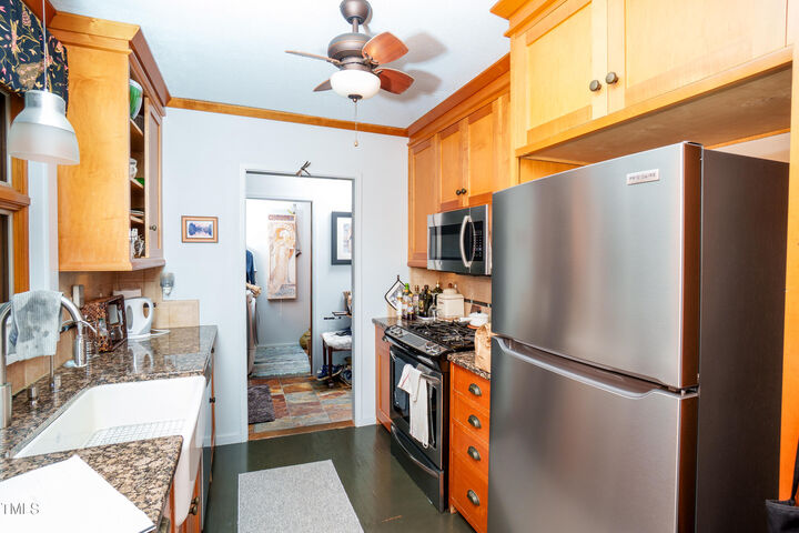 Property Photo:  1228 Marshall Street  NC 27604 