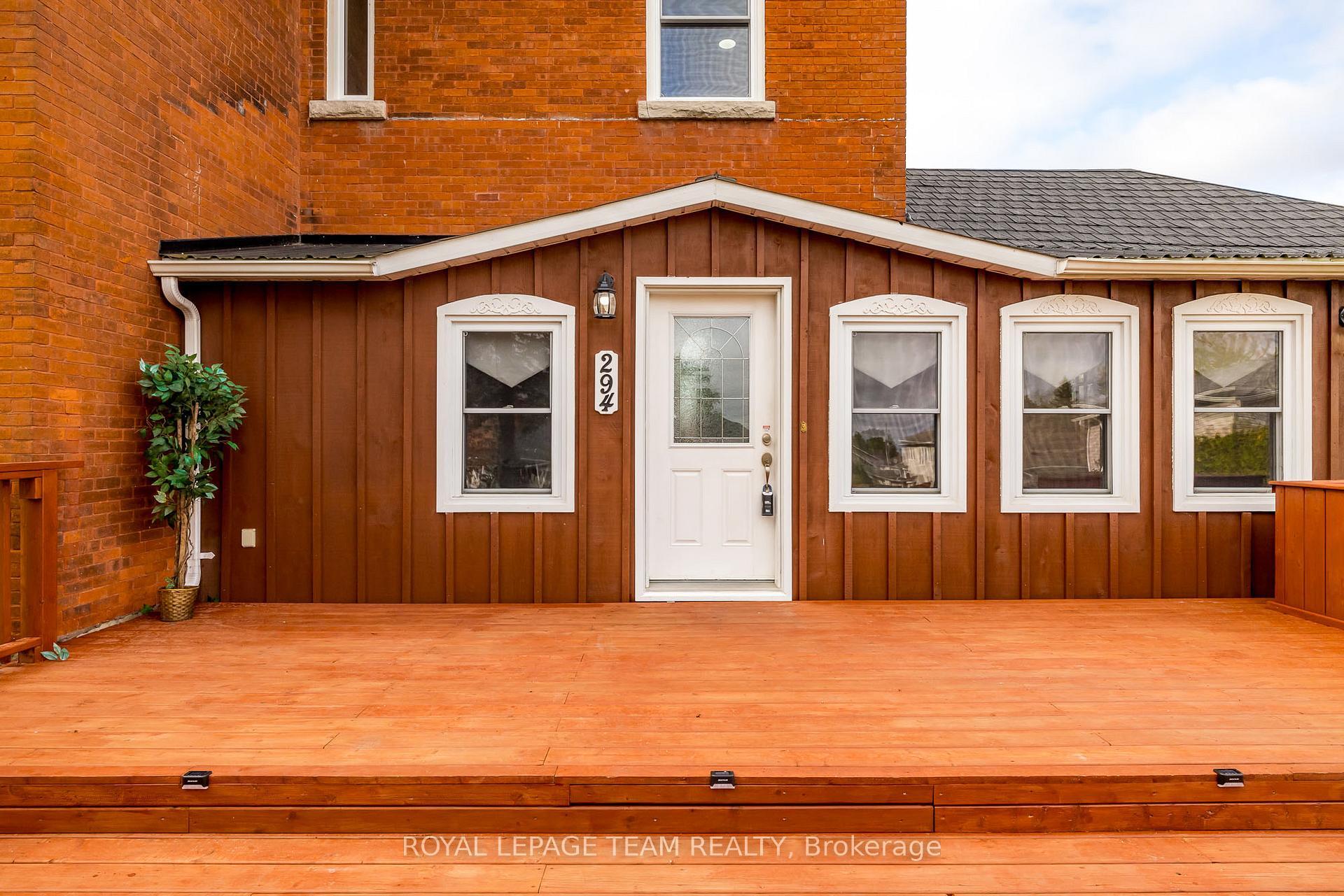 Photo de la propriété: 294 Dumbrille Street ON K0G 1J0