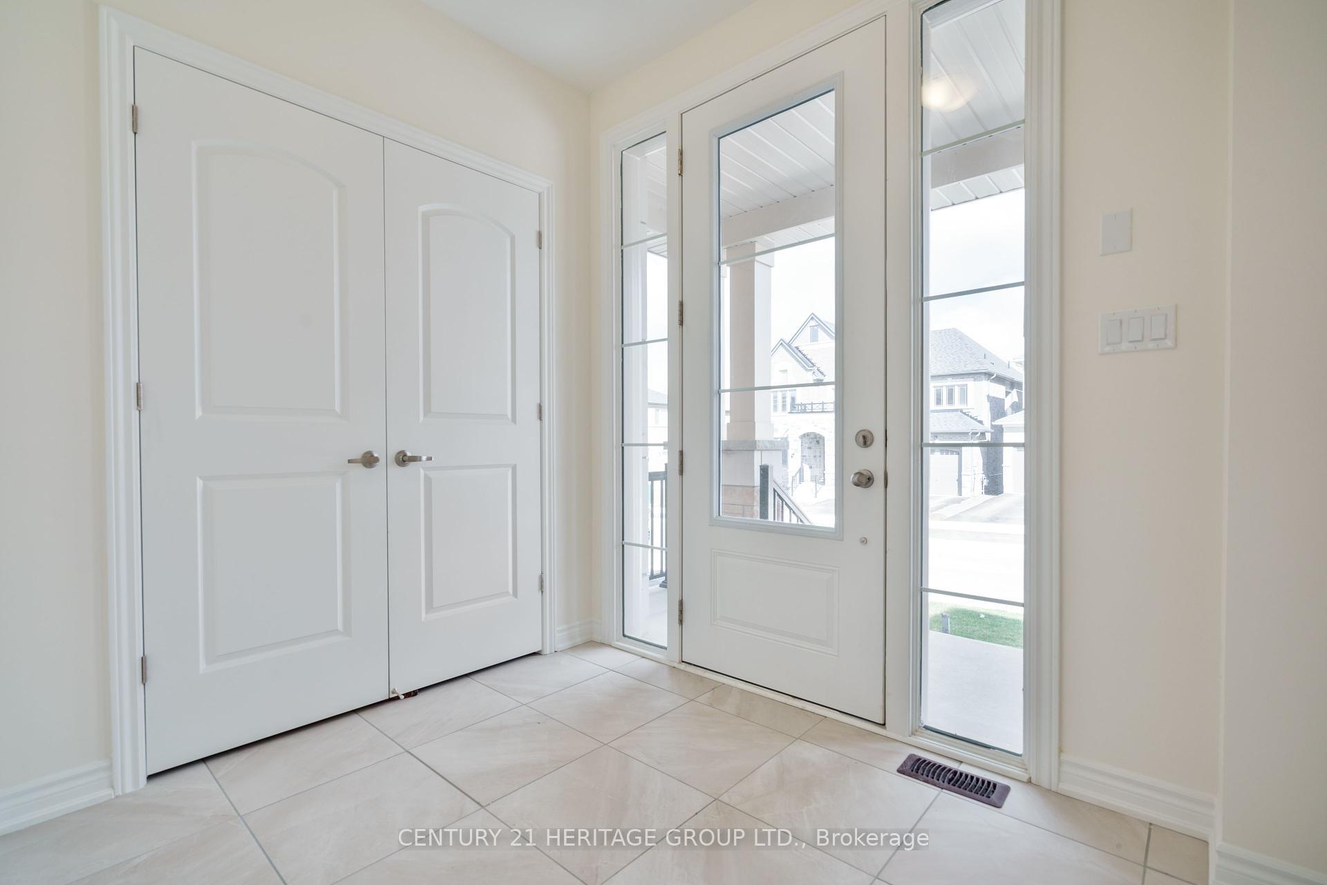 Property Photo: 15 Kentledge Avenue ON L9N 0W3