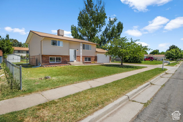 Property Photo: 5062 S 2875 W UT 84067