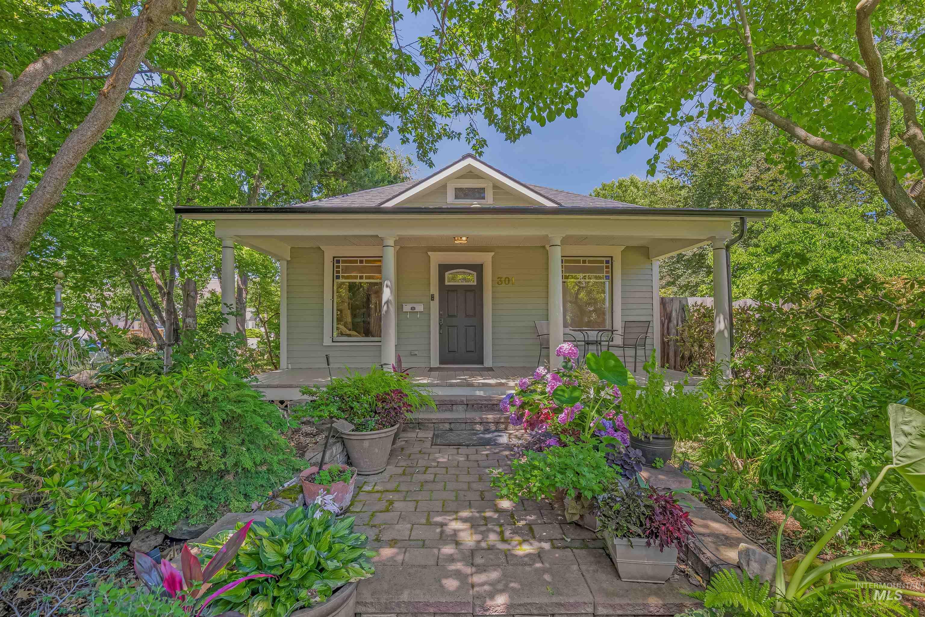 Property Photo: 301 16th Ave ID 83501