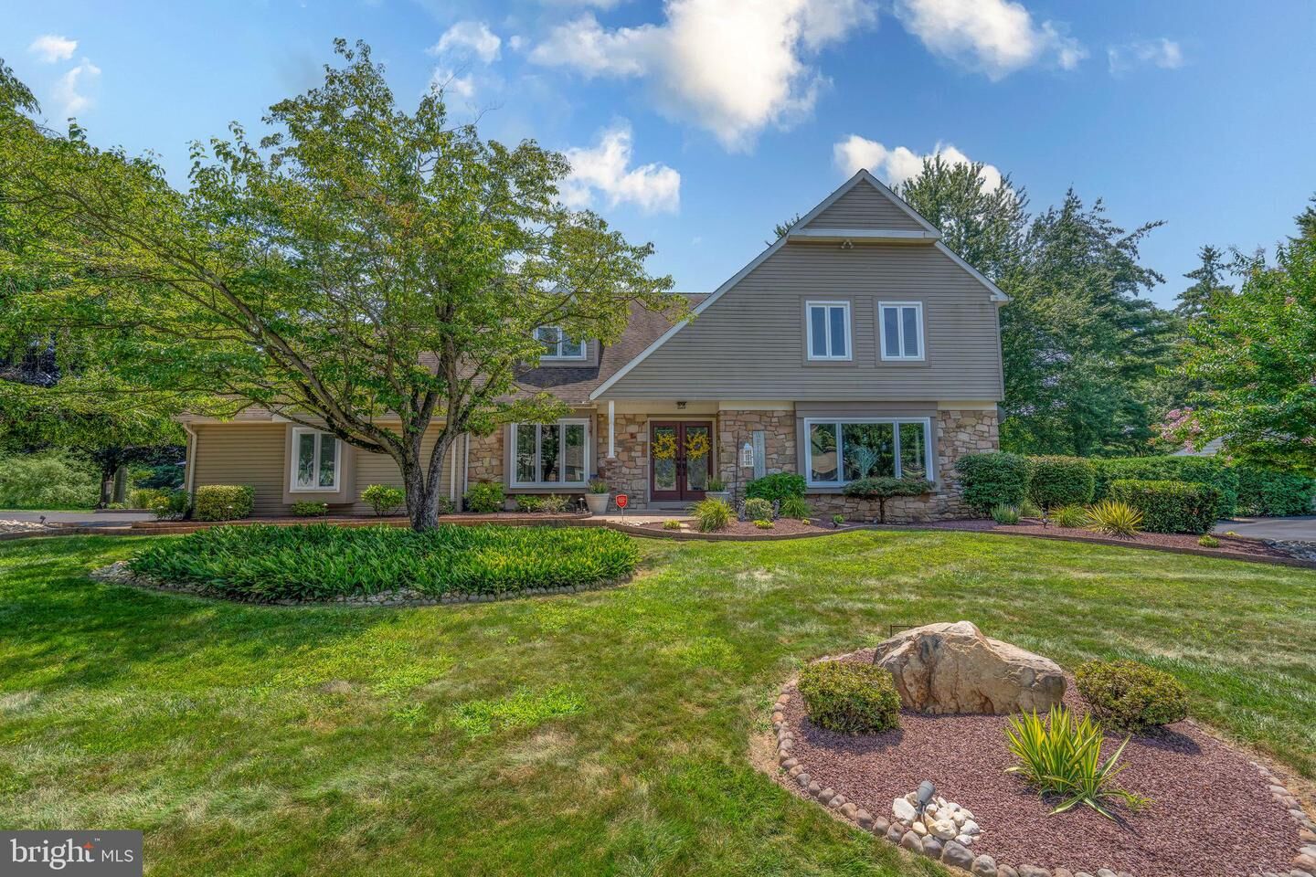 Property Photo:  1277 Knox Drive  PA 19067 