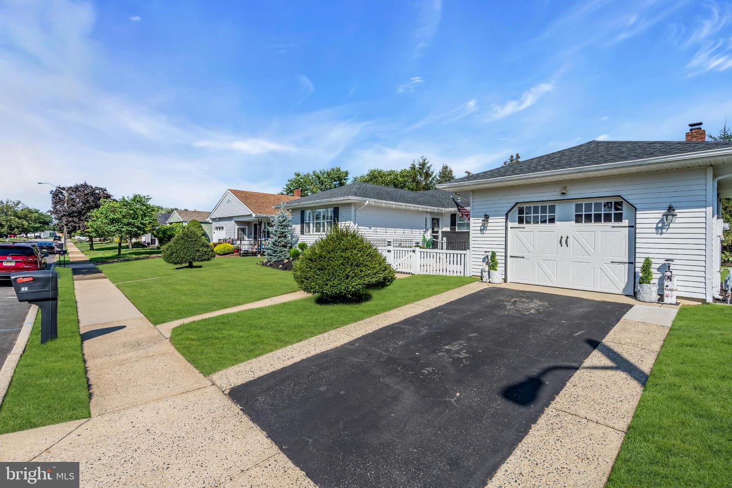 Property Photo:  46 Encinitas Drive  NJ 08757 