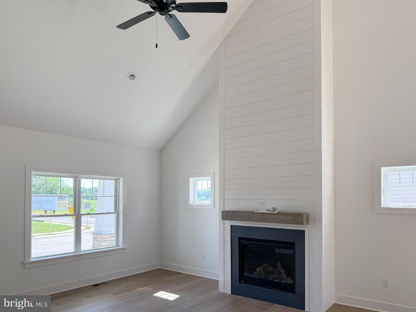 Property Photo:  224 Parkside Place Lot 24  PA 17602 