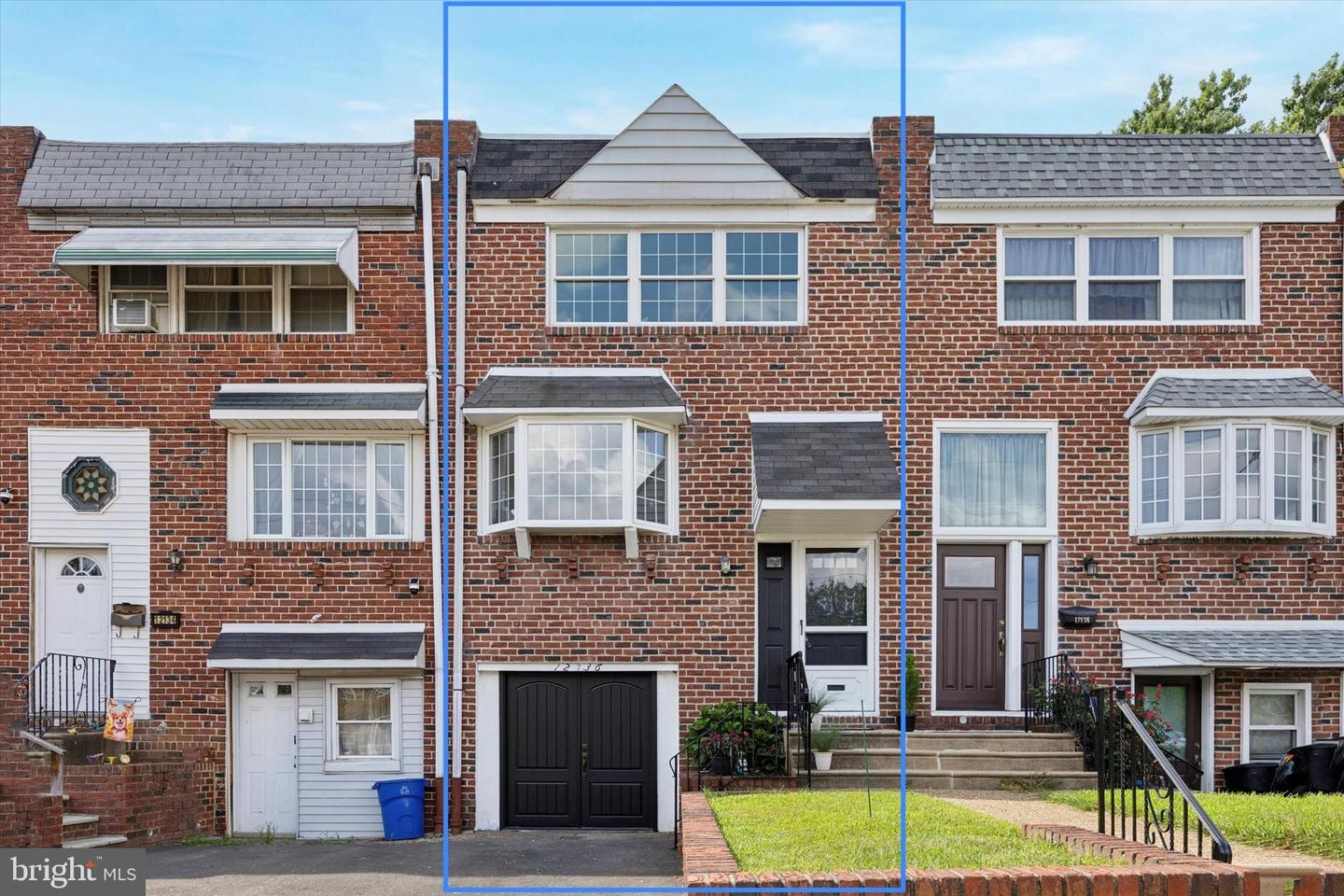 12136 Sweet Briar Road  Philadelphia PA 19154 photo