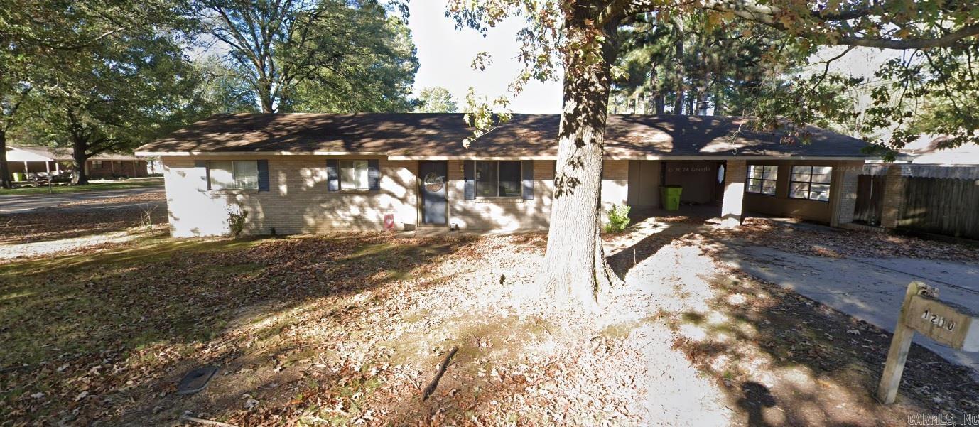 Property Photo: 1210 W 16th AR 72160