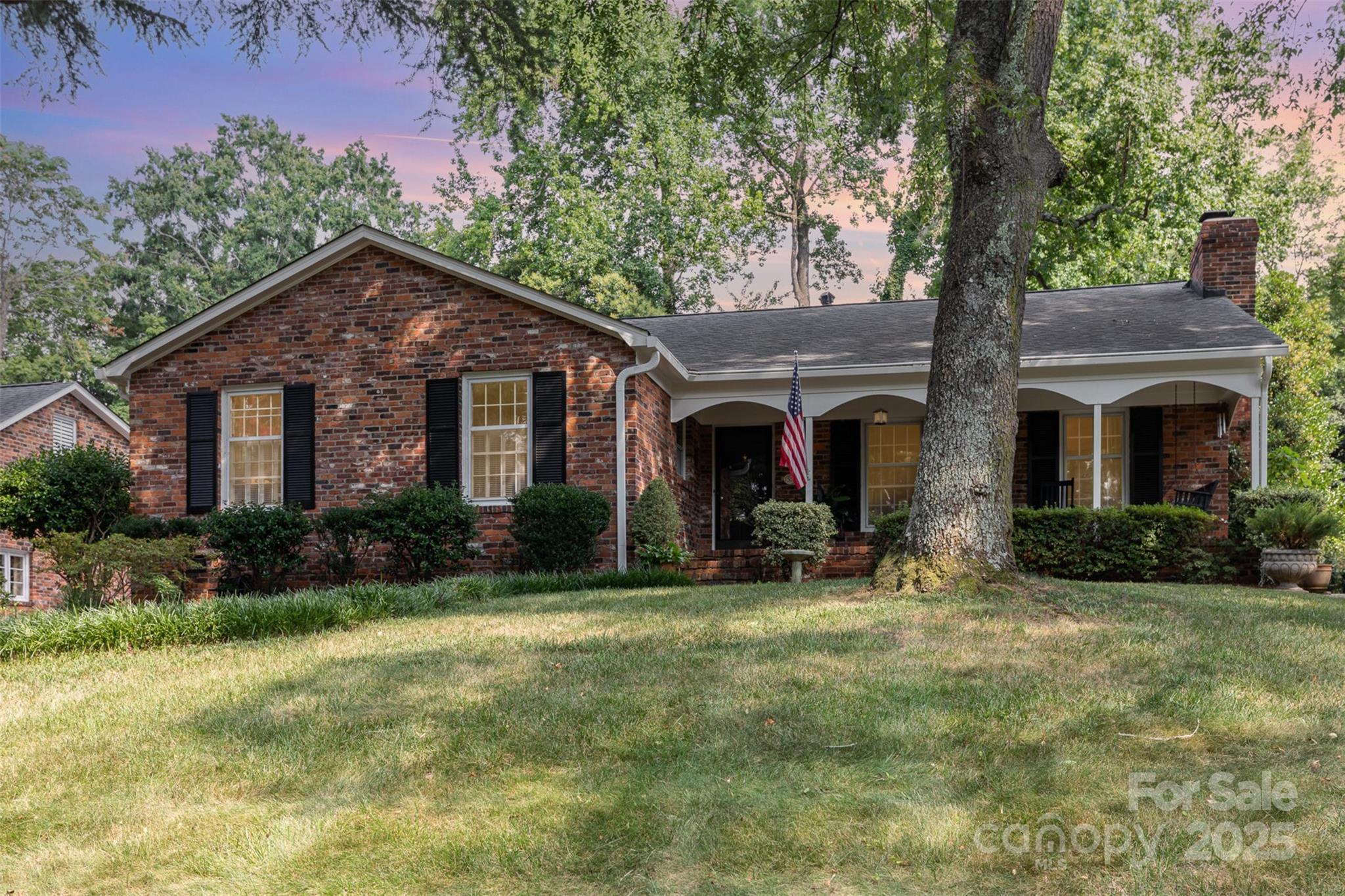Property Photo: 520 Moncure Drive NC 28209