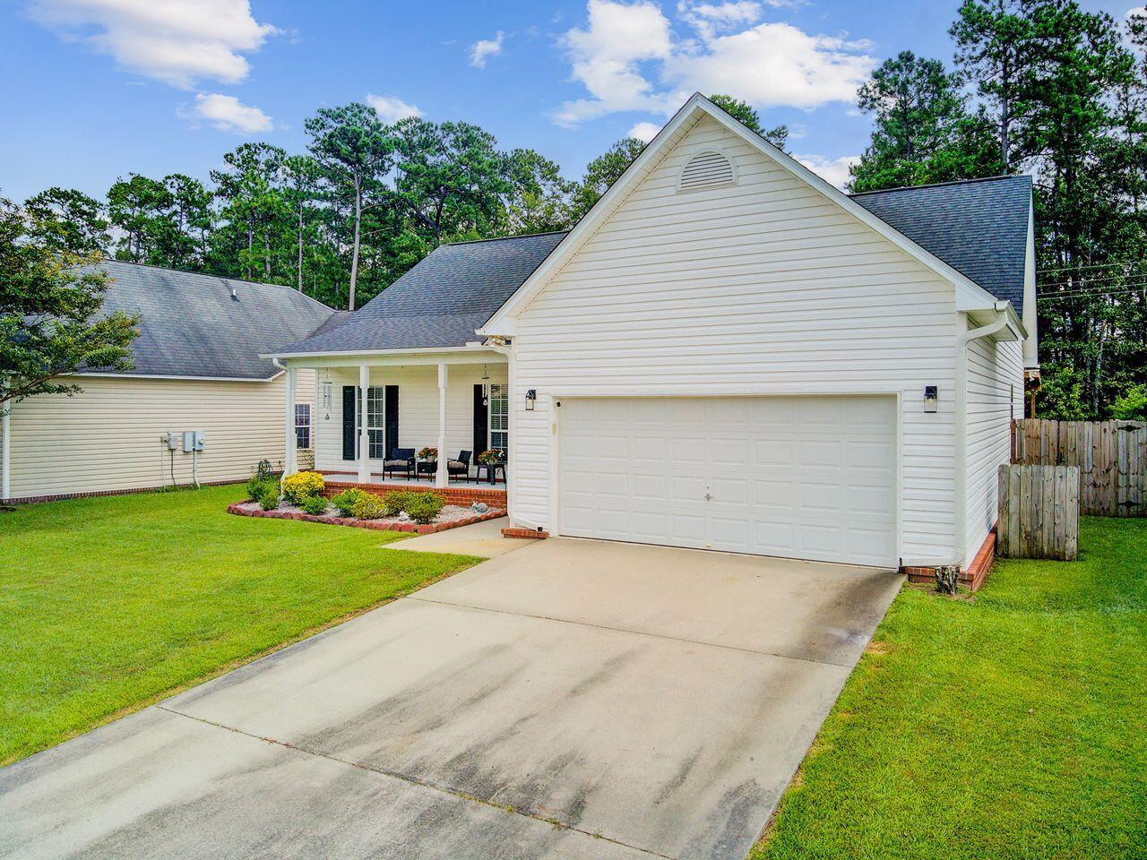 Property Photo: 162 Cotillion Crescent SC 29483