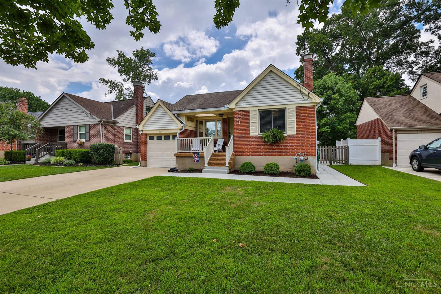 Property Photo:  3819 N Broadlawn Circle  OH 45236 