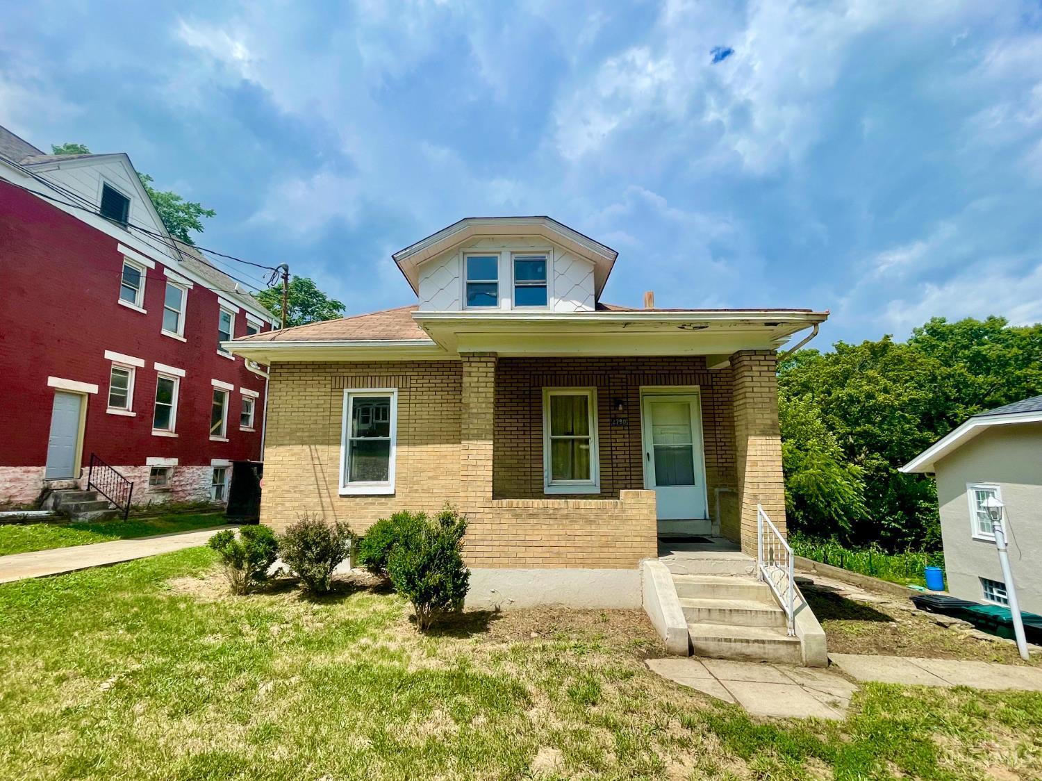 Property Photo:  2790 Shaffer Avenue  OH 45211 