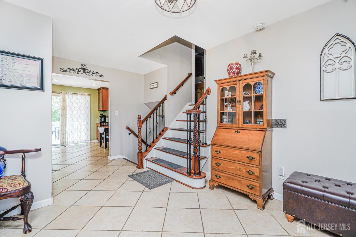 Property Photo:  71 Zaleski Drive  NJ 08872 