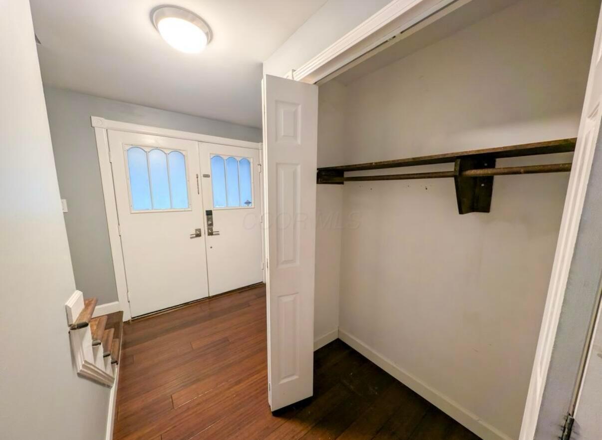 Property Photo: 5682 Dorsey Drive OH 43235