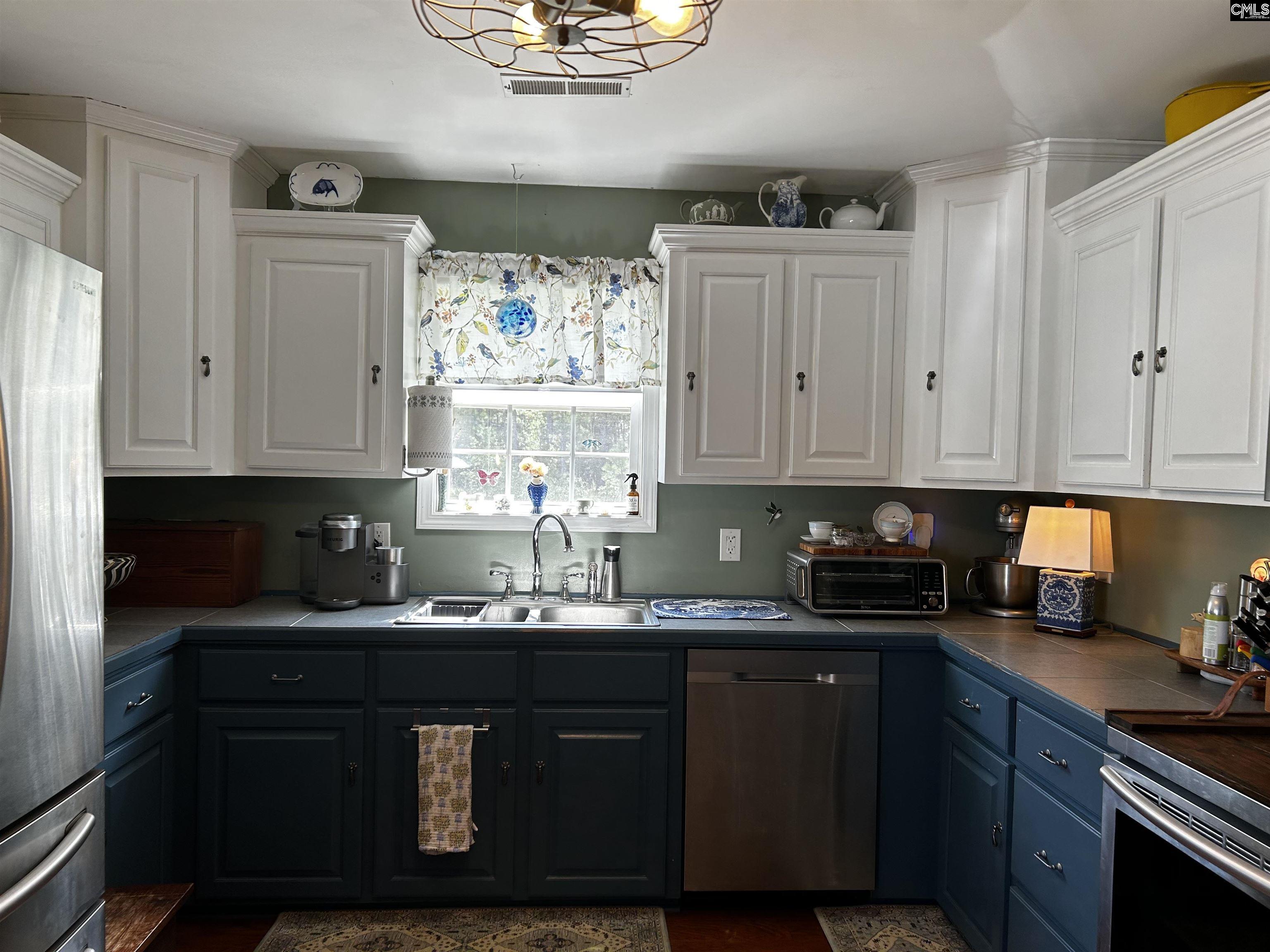 Property Photo:  2327 Ridgeway  SC 29072 