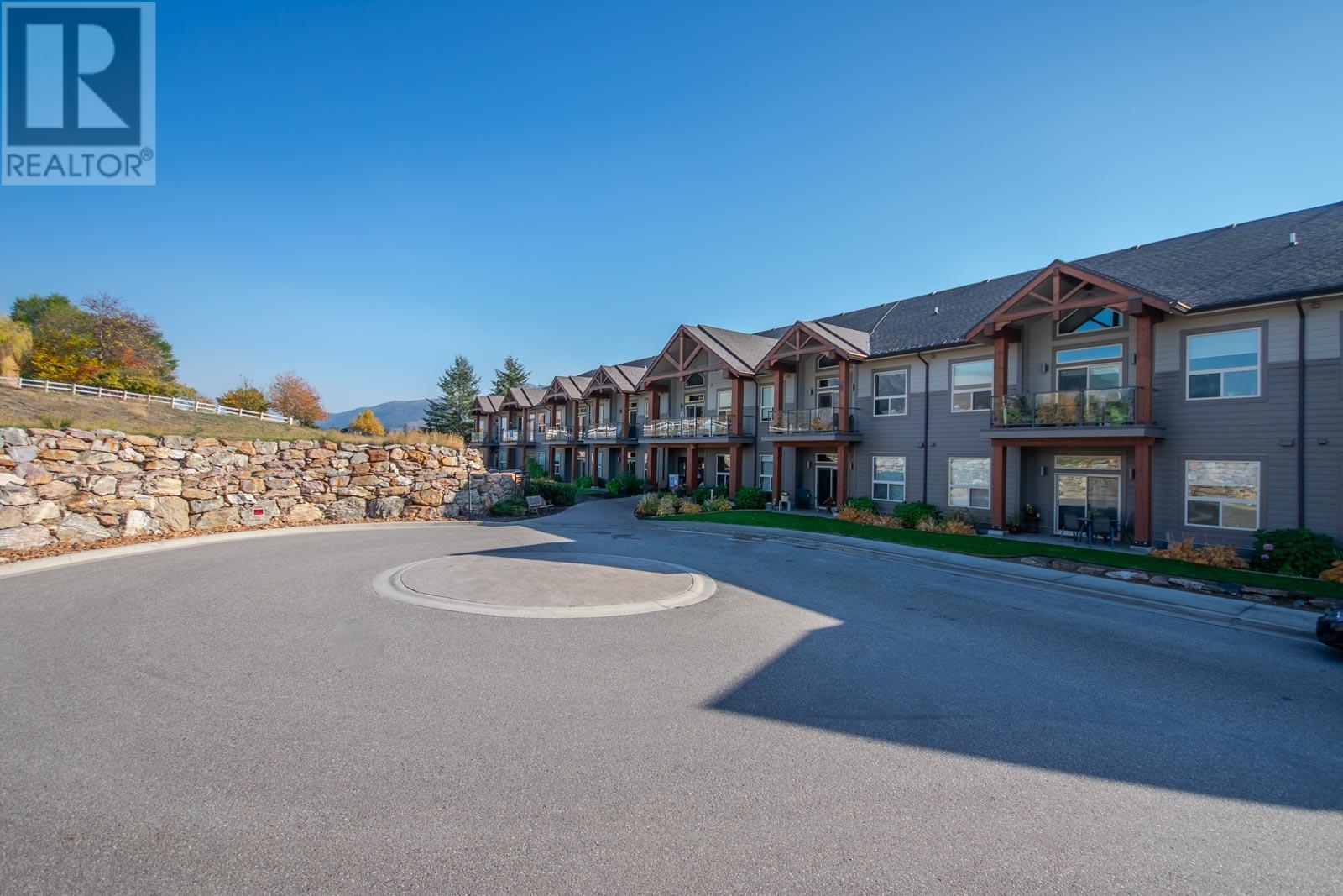Photo de la propriété:  9100 Mackie Drive 113  BC V1B 1G9 