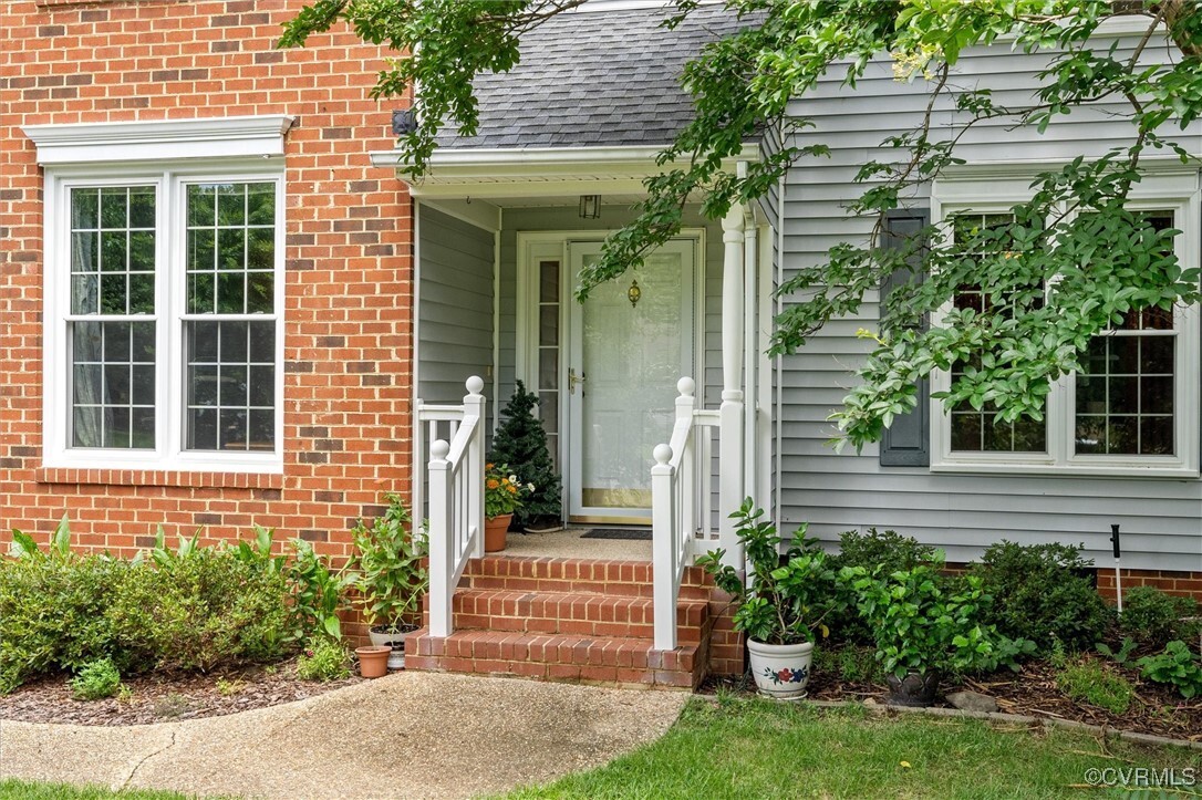 Property Photo: 10366 Tarleton Drive VA 23116