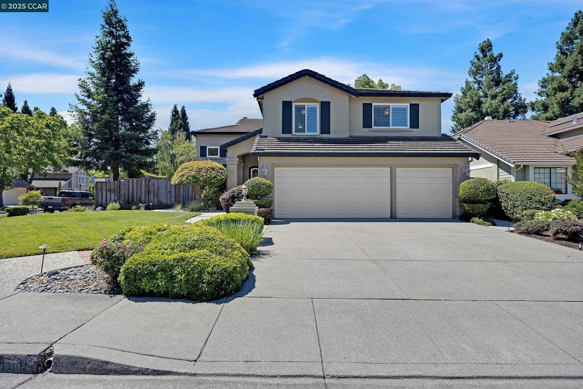 Property Photo: 100 Chadbourne Dr CA 94506