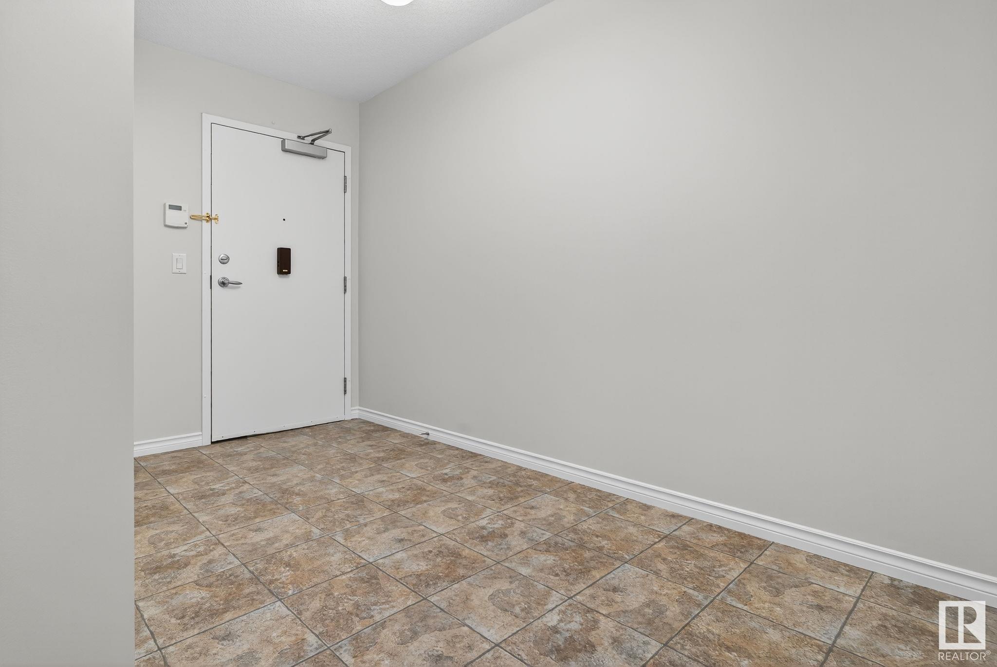Property Photo:  7510 89 Street NW 205  AB T6C 0X5 