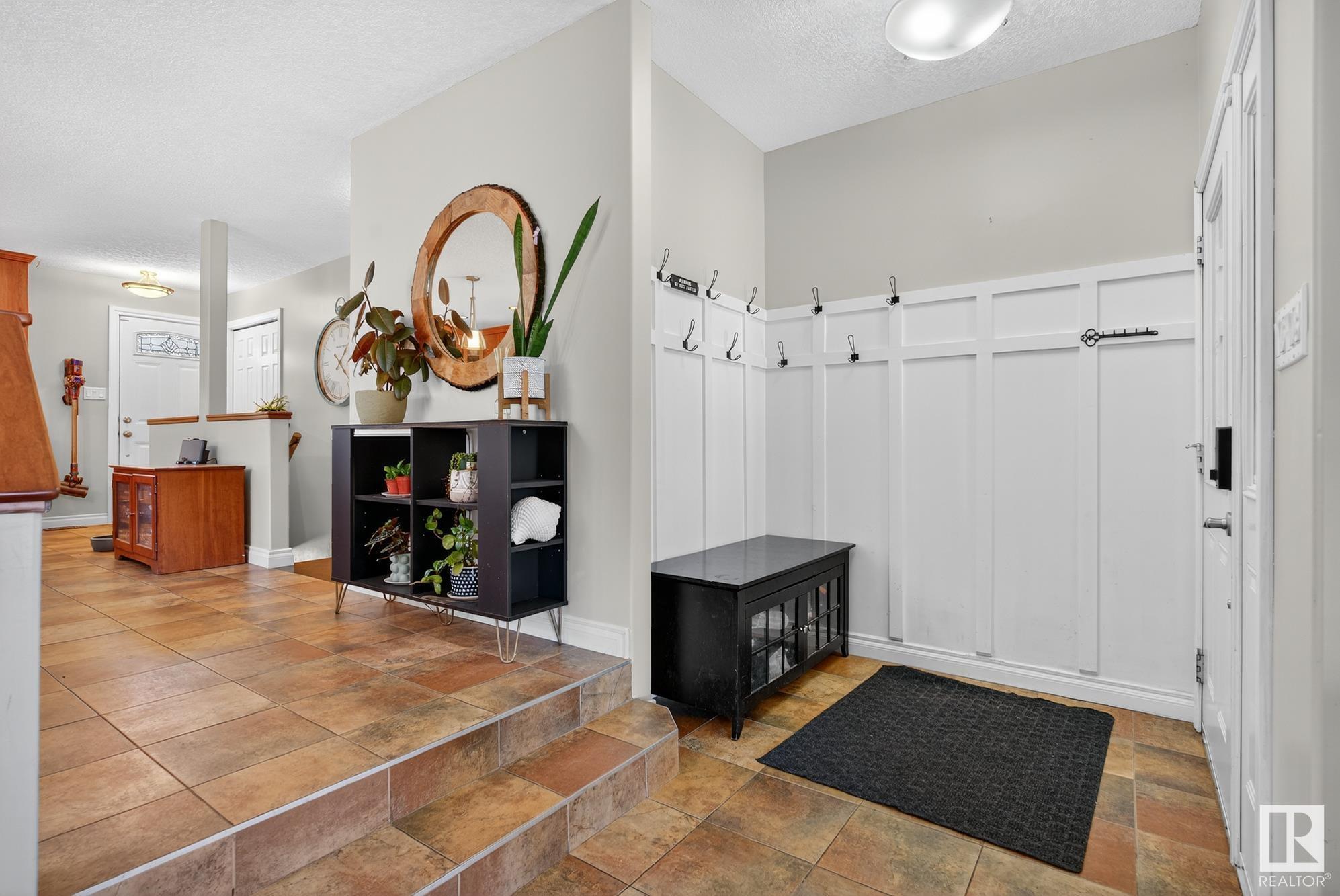 Property Photo:  2432 106 Street NW  AB T6J 4K5 