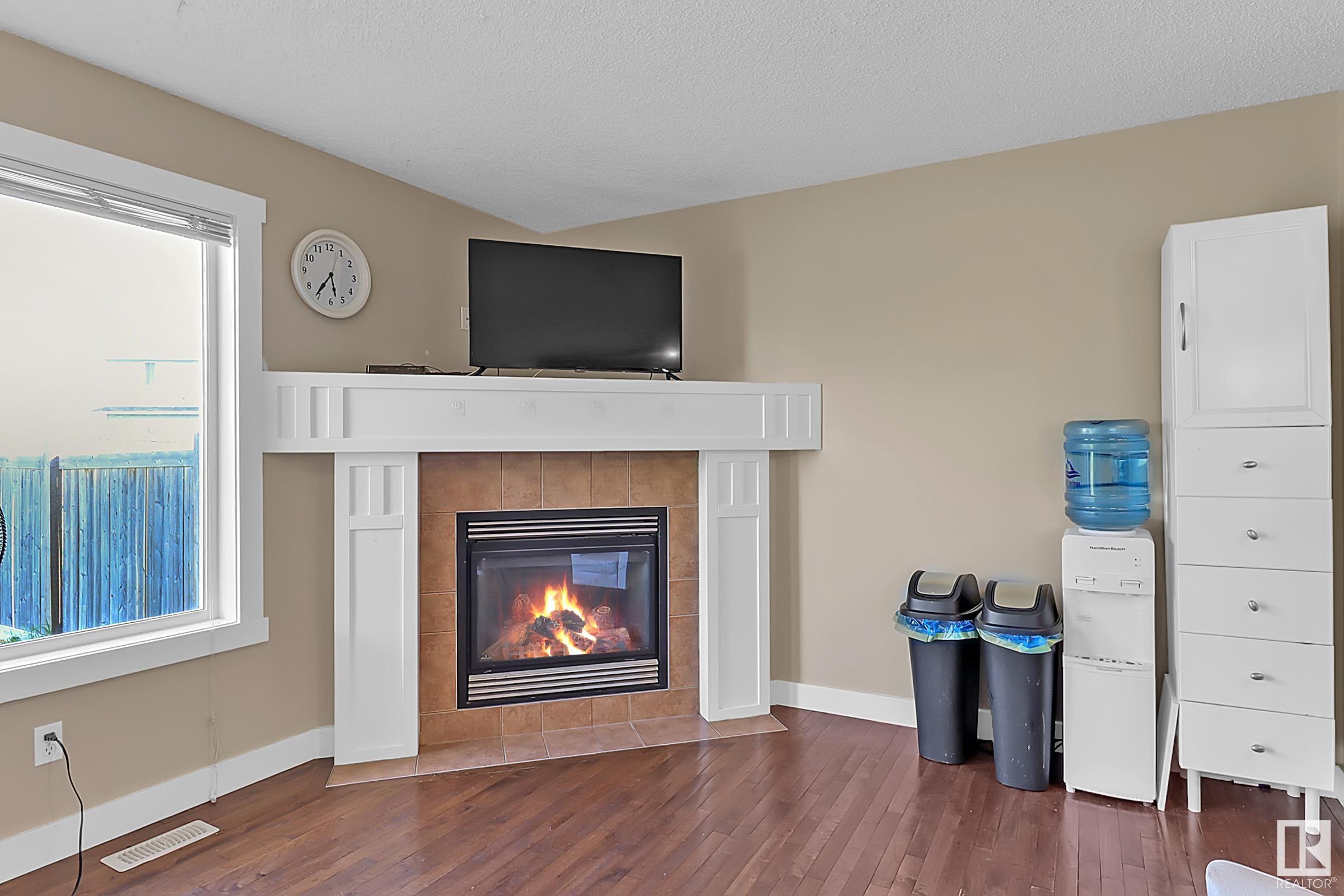 Property Photo:  3705 11 Street NW  AB T6T 0E8 