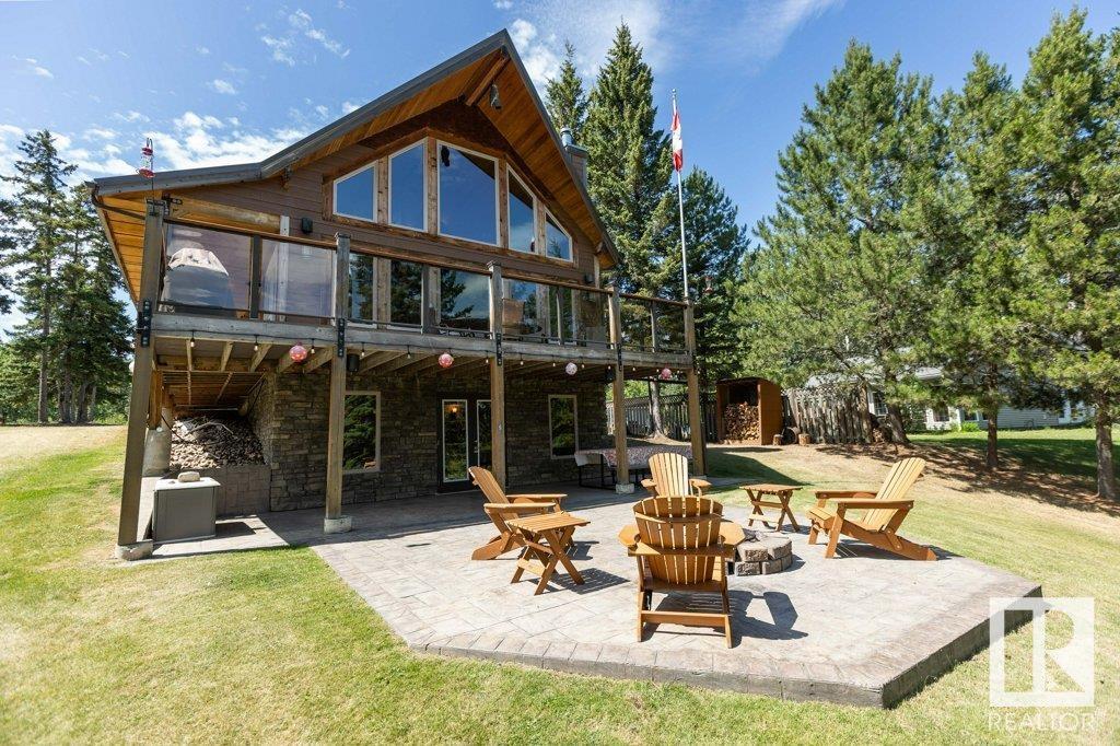 Photo de la propriété:  326 15156 Old Trail  AB T0A 2C2 