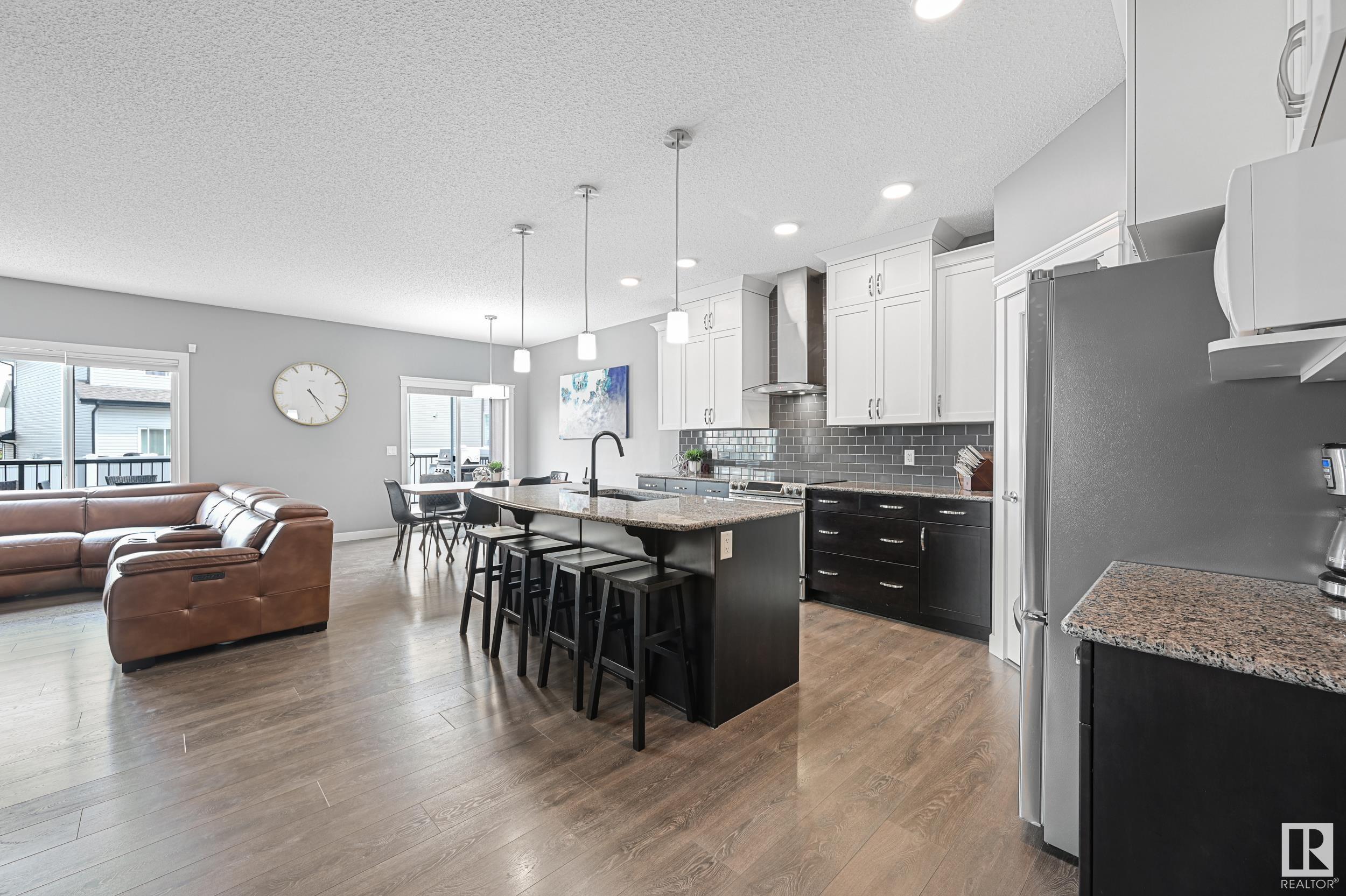 Property Photo:  12303 176 Avenue NW  AB T5X 0L2 