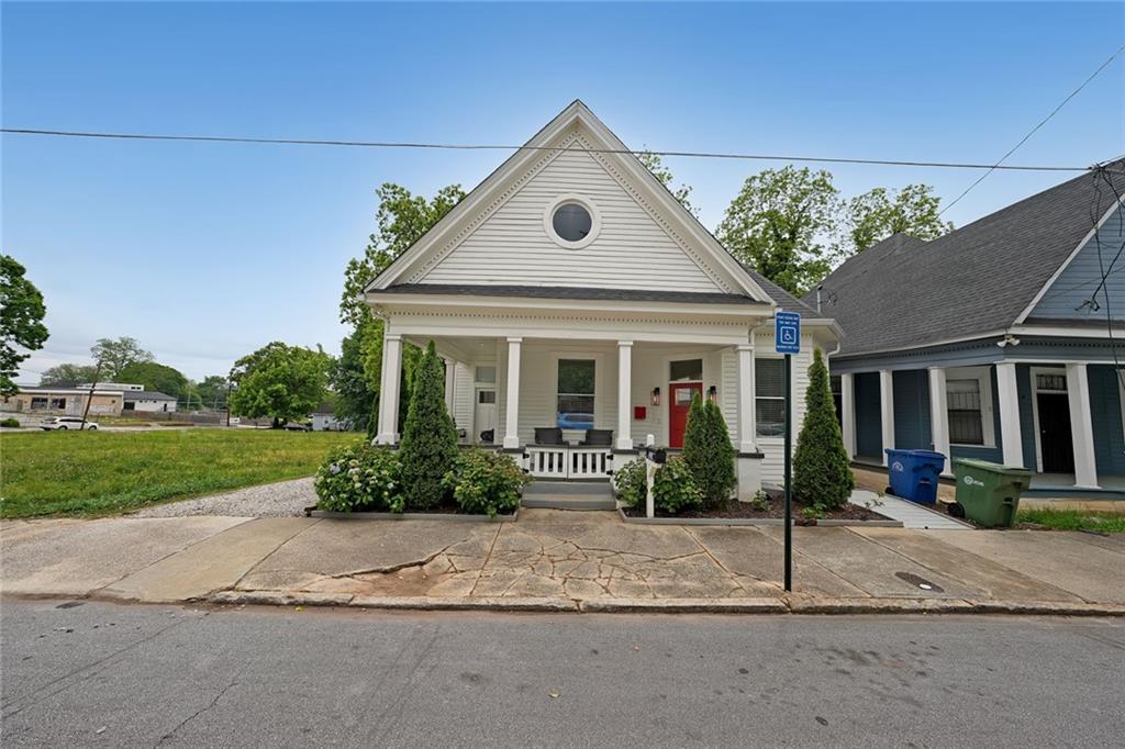 Property Photo:  224 Bass Street SW  GA 30315 