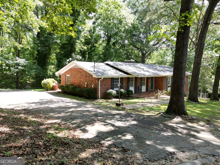 Property Photo: 206 Hammond Drive GA 30747