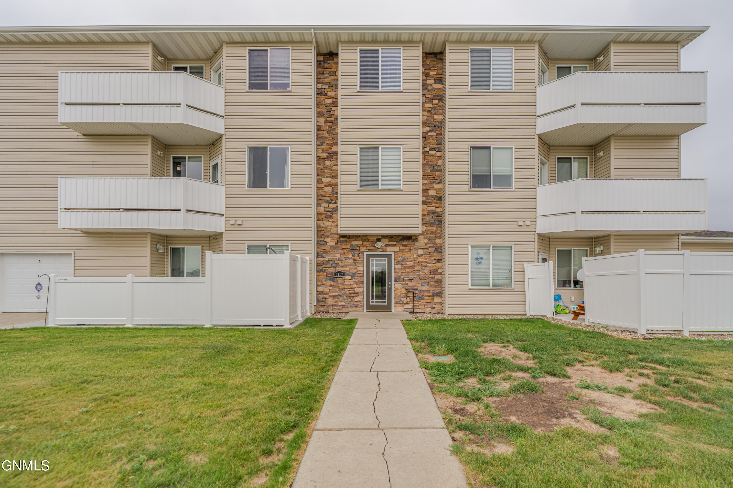 1117 Lasalle Drive E 6  Bismarck ND 58503 photo