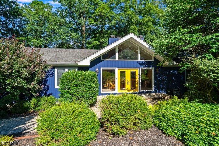 20 Glen Gary Dr  Mendham Twp. NJ 07945 photo