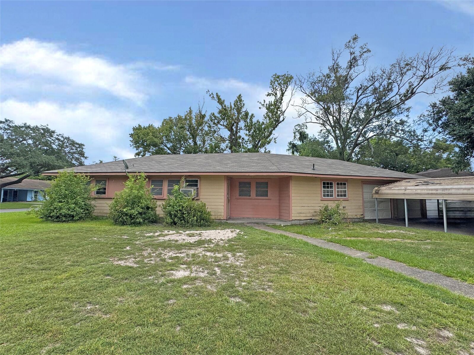 Property Photo:  1009 Ruby Lane  TX 77630 