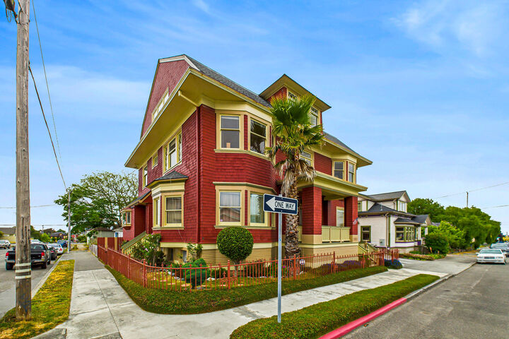 Property Photo:  1230 H Street  CA 95501 