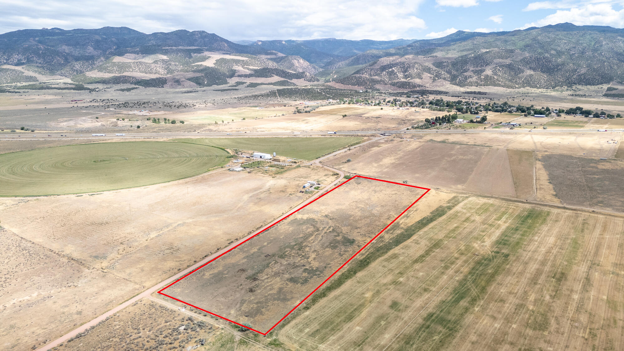 W 700 N  Summit UT 84772 photo