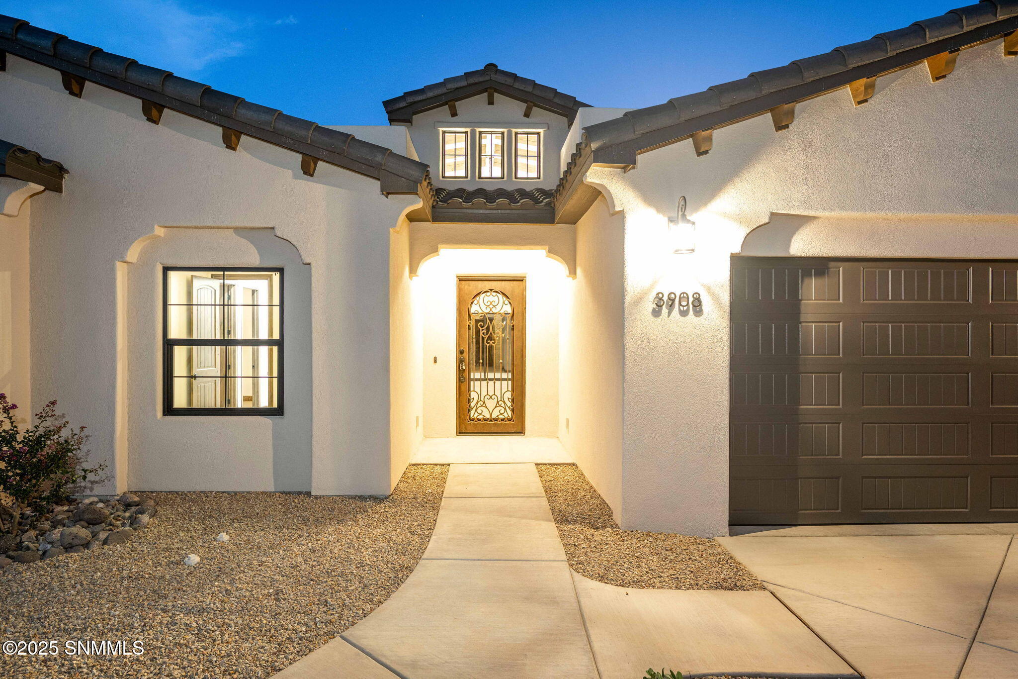 Property Photo:  3908 Santa Catalina  NM 88005 