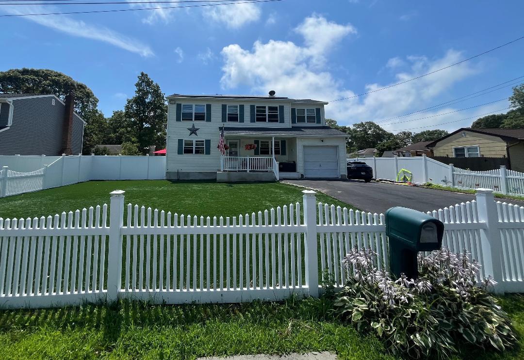 Property Photo:  42 Adobe Drive  NY 11967 