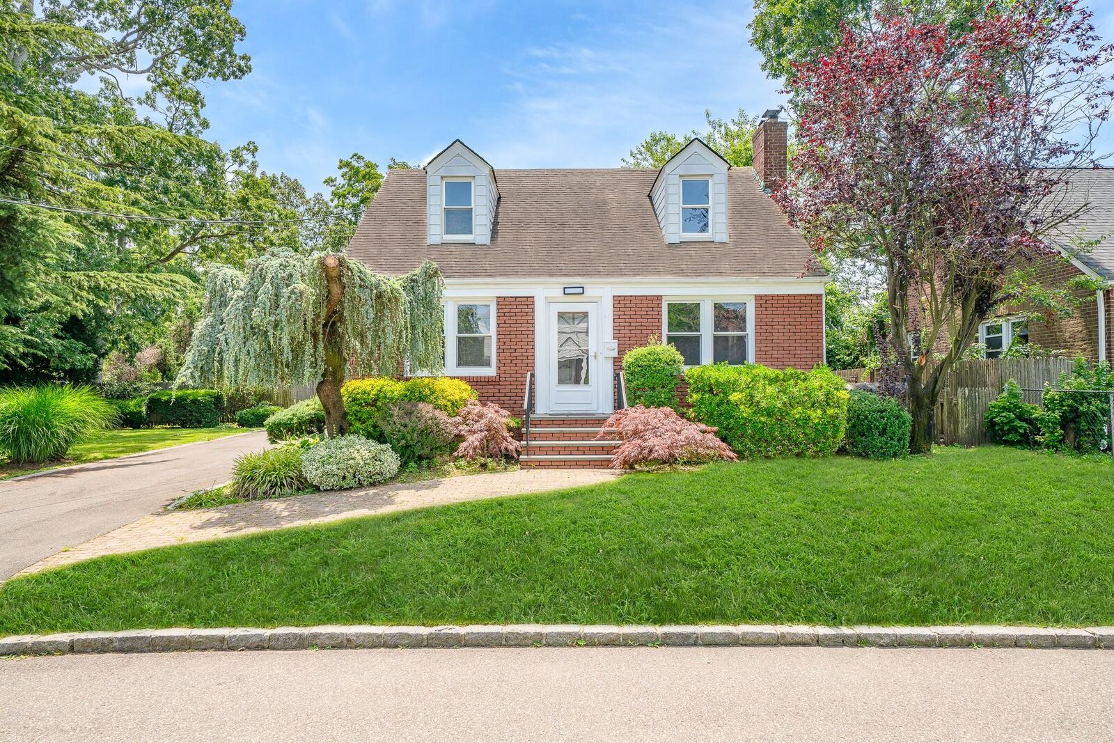 Property Photo:  25 Korol Street  NY 11706 