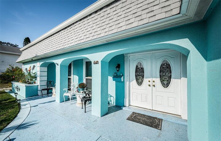 Property Photo: 3627 Grayton Drive FL 34652
