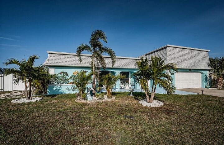Property Photo:  3627 Grayton Drive  FL 34652 