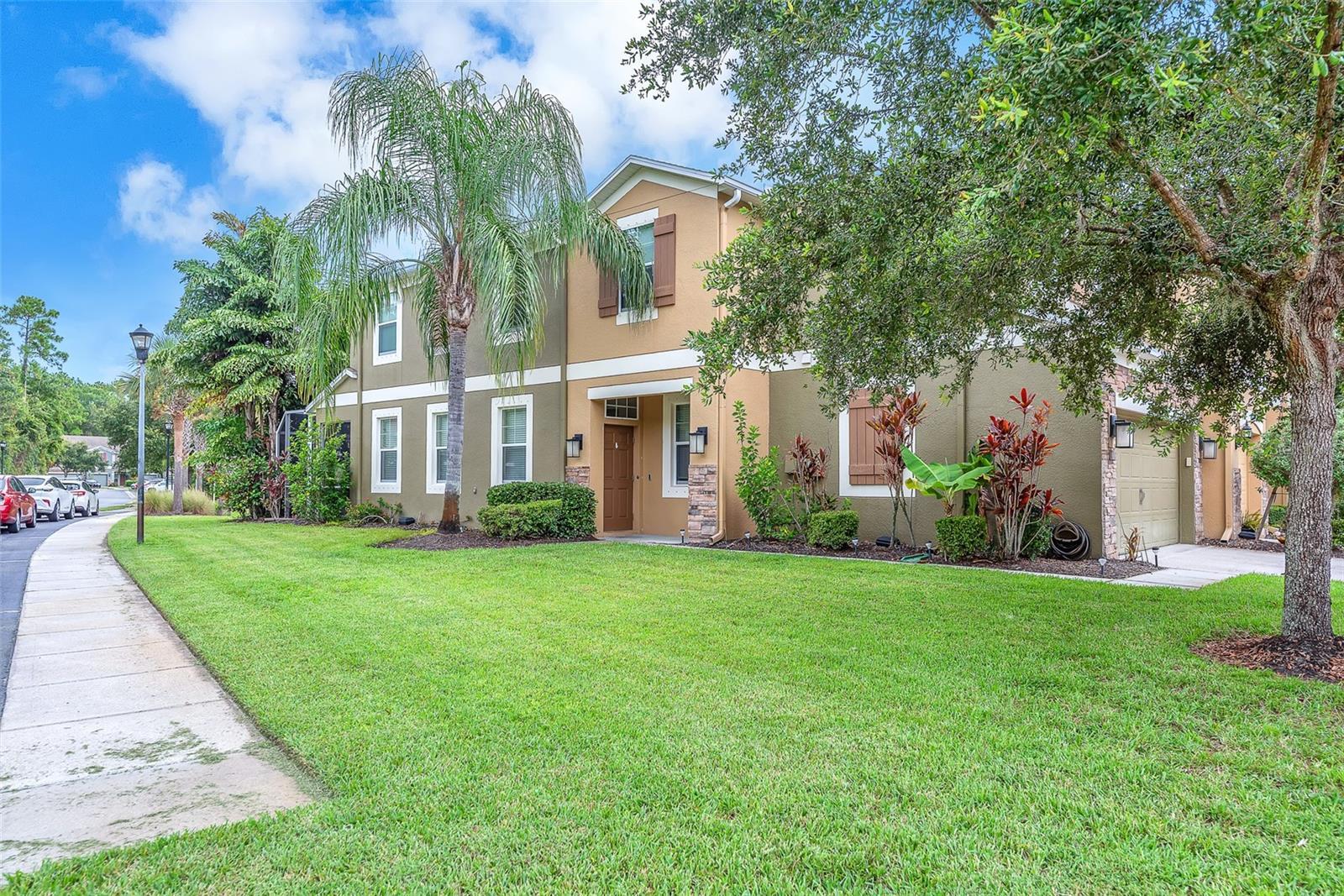 Property Photo:  12510 Shirebrook Court  FL 33626 