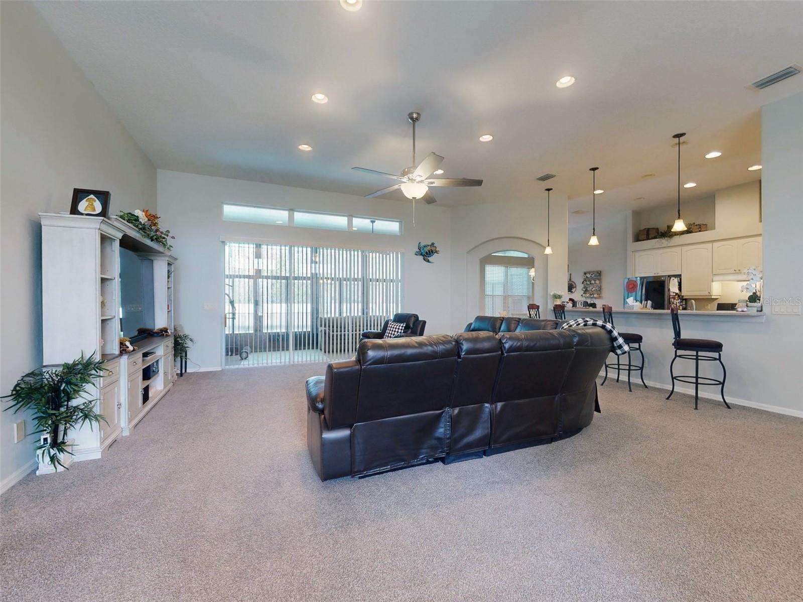 Property Photo: 5536 Aurora Drive FL 34748