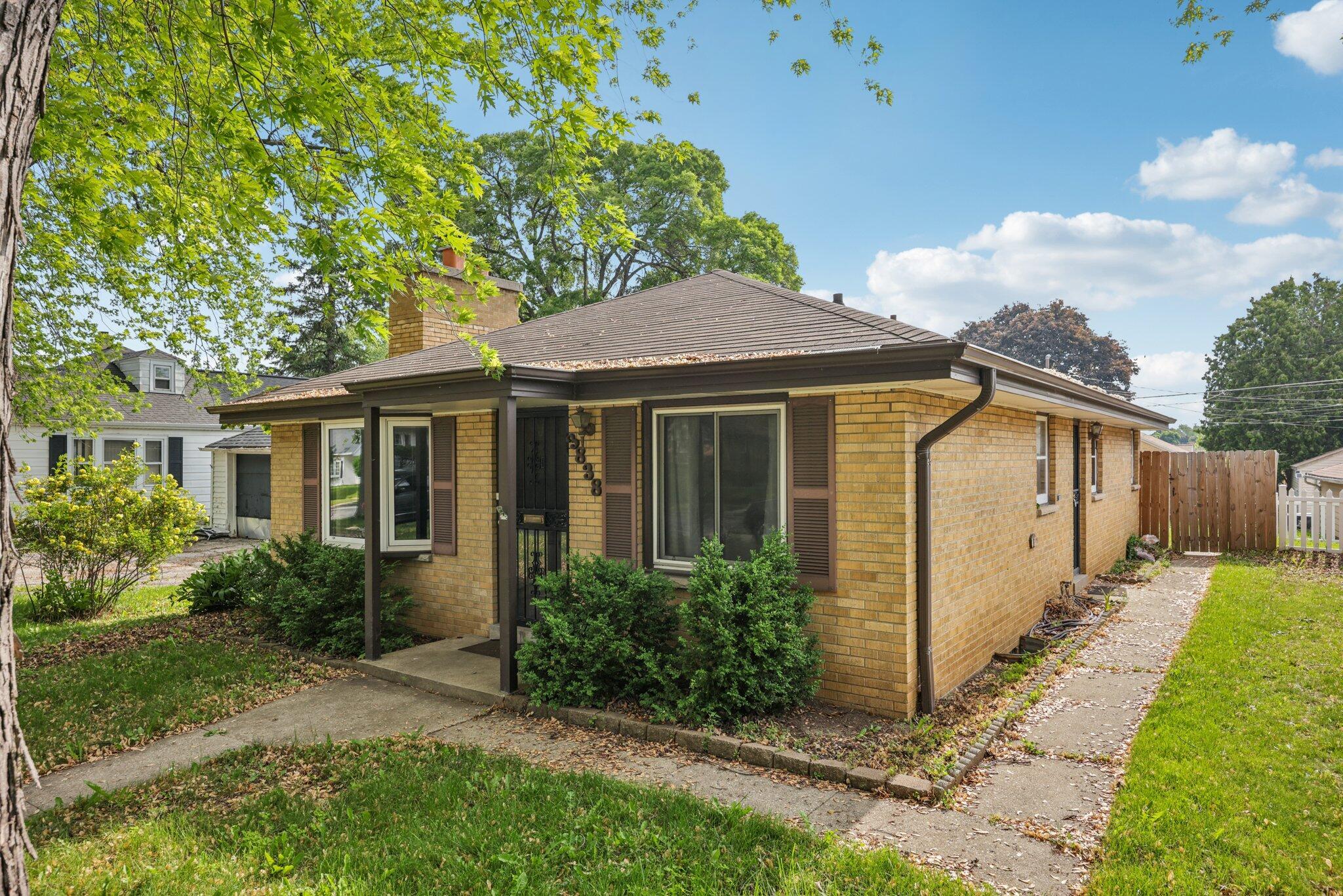 Property Photo: 3838 N 78th St WI 53222