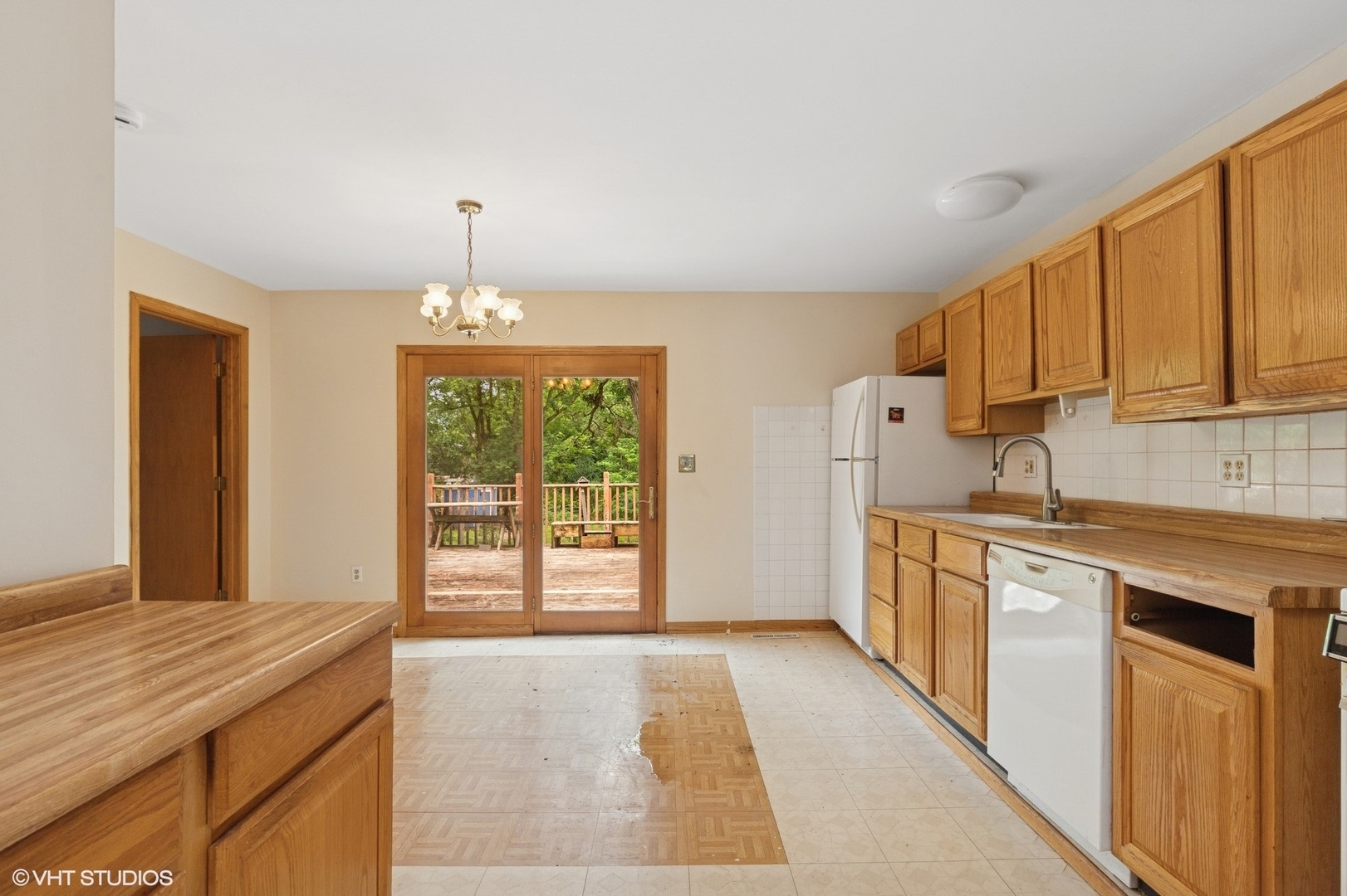 Property Photo: 36269 N Eagle Court IL 60041