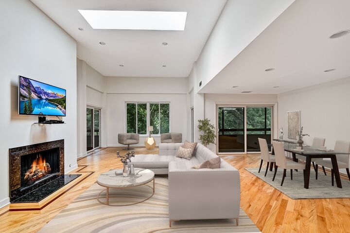 Property Photo: 1409 Burr Oak Road 414A IL 60521