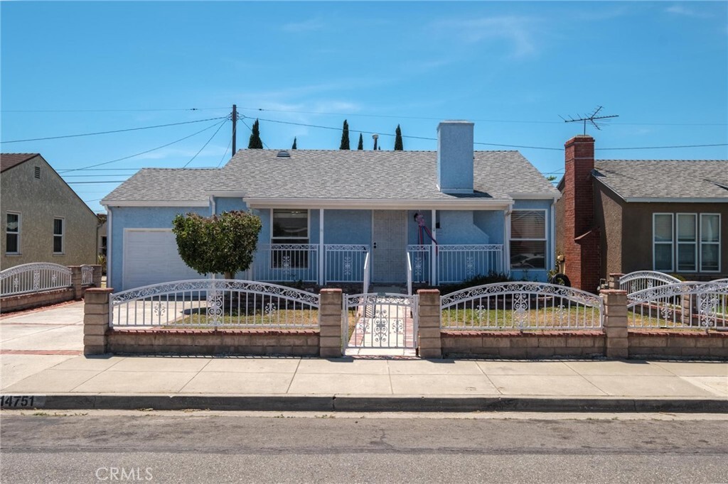Property Photo: 14751 Sutro Avenue CA 90249