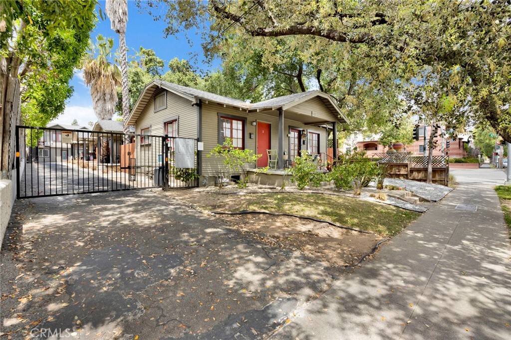 Property Photo: 103 N Catalina Avenue CA 91106
