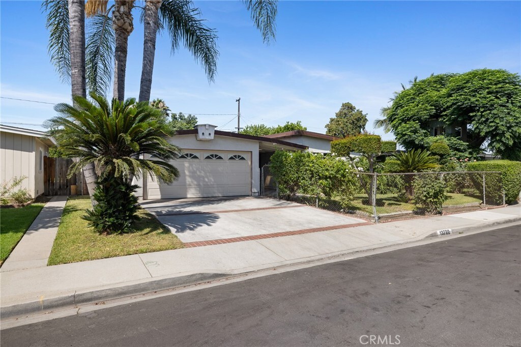Property Photo: 13722 Hartsville Street CA 91746
