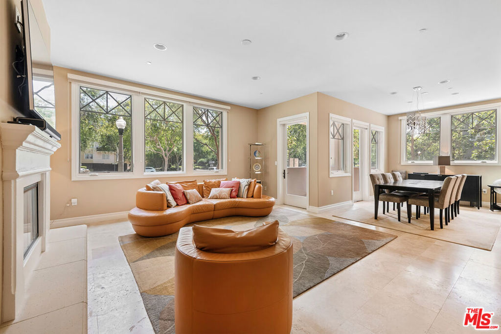 6241 Crescent Parkway 109  Playa Vista CA 90094 photo