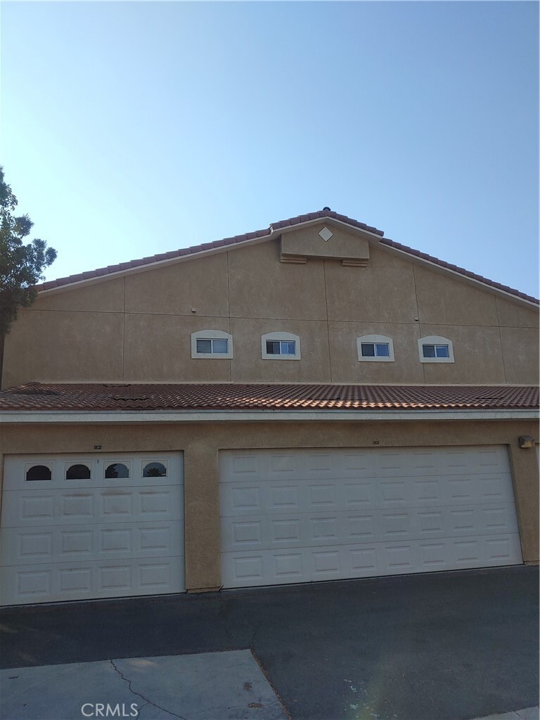 Property Photo: 24909 Madison Avenue 2124 CA 92562