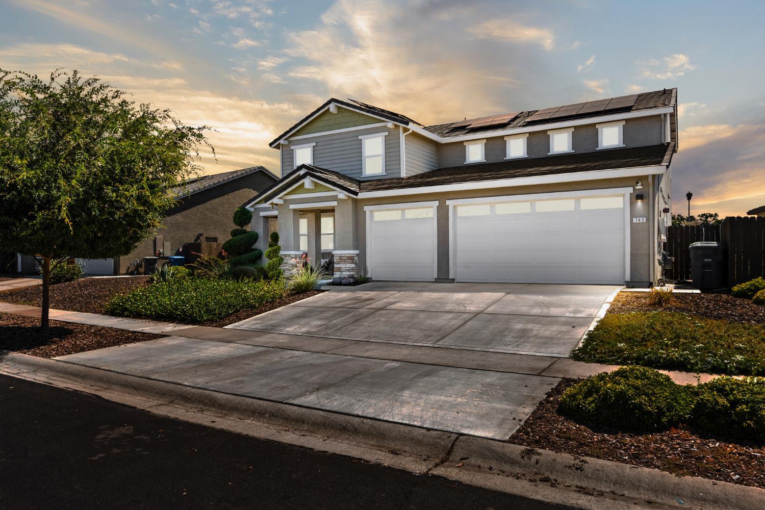 Property Photo:  743 Atherton Way  CA 95961 