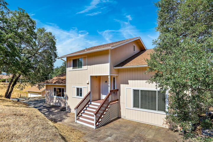 Property Photo:  8296 Hautly Lane  CA 95252 