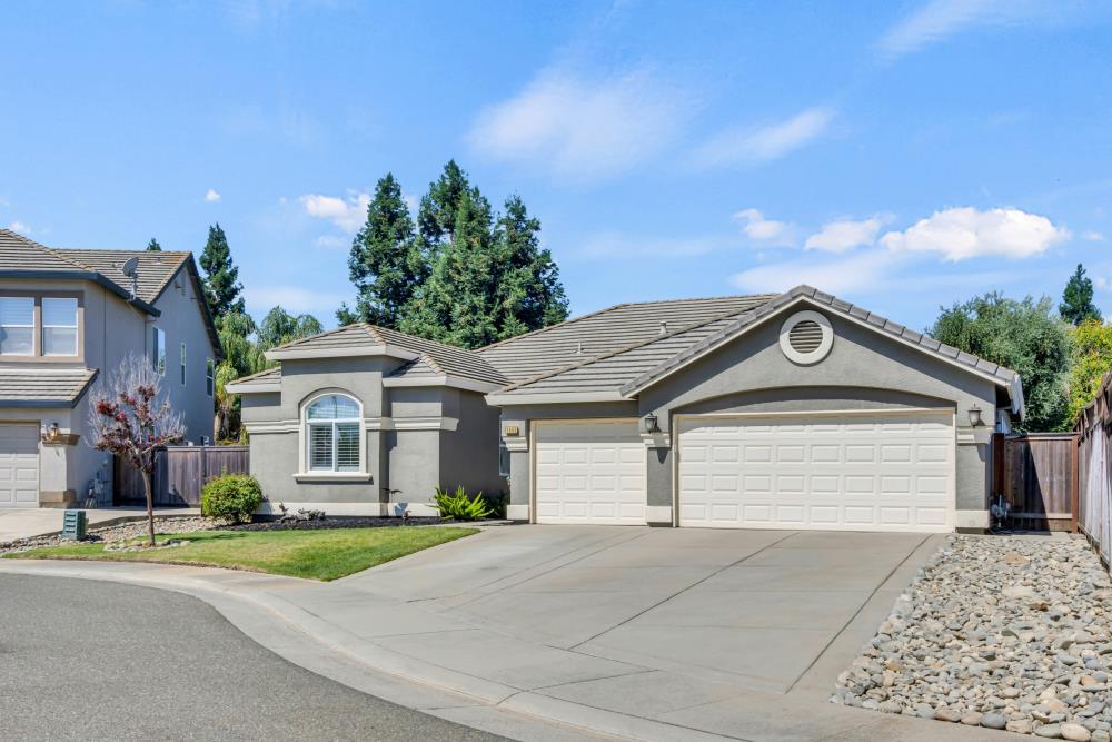 Property Photo: 9688 Pasture Rose Court CA 95624